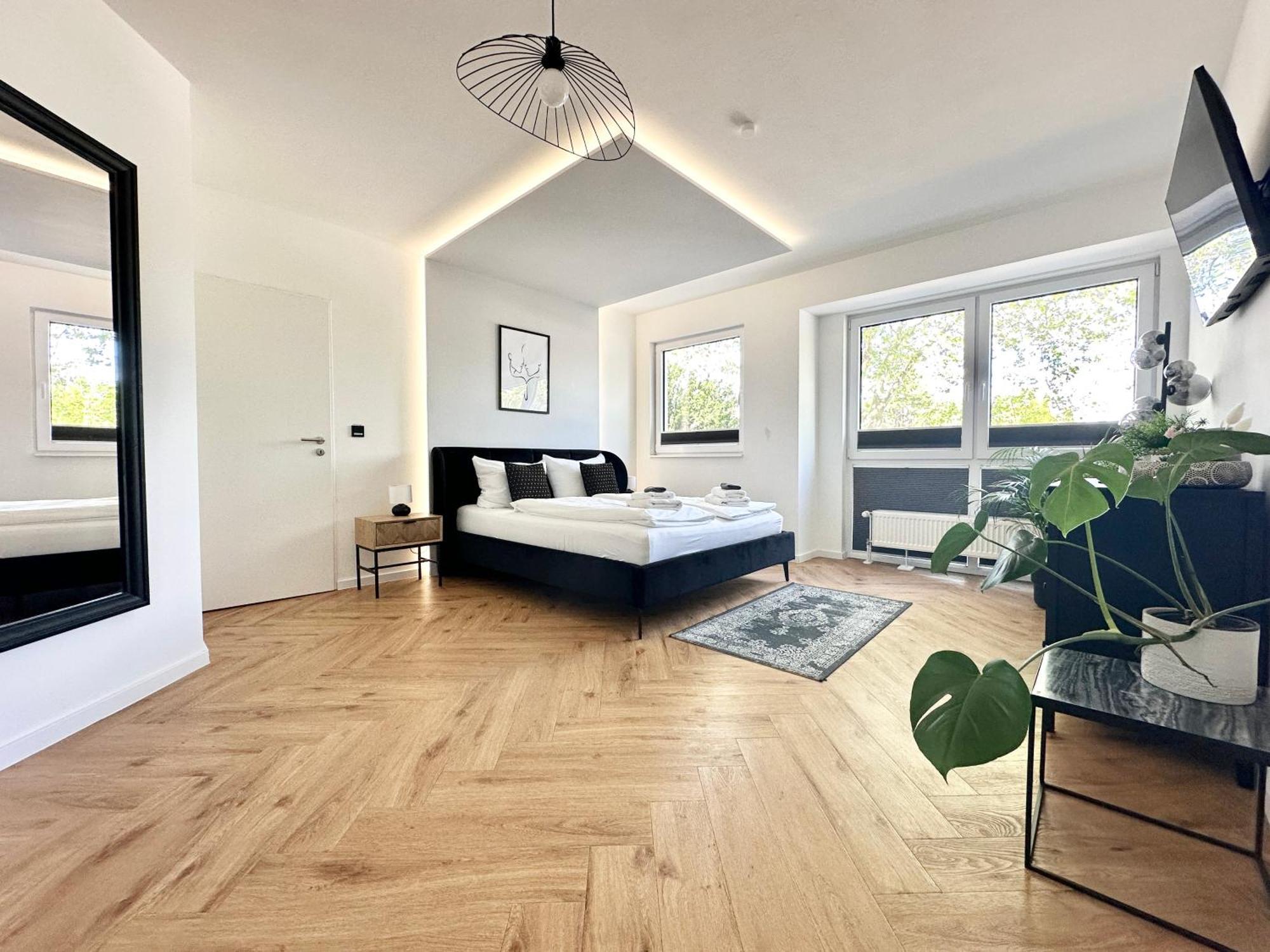 Modern Apartment - Fuer Freunde & Familien, Stadtnah, Parkplatz, E-Ladestation, Gitterbox Fuer Fahrraeder, Fitnessstudio, Digitale Gaestemappe Mit Restaurant- Und Unternehmenstipps Coblenza Esterno foto