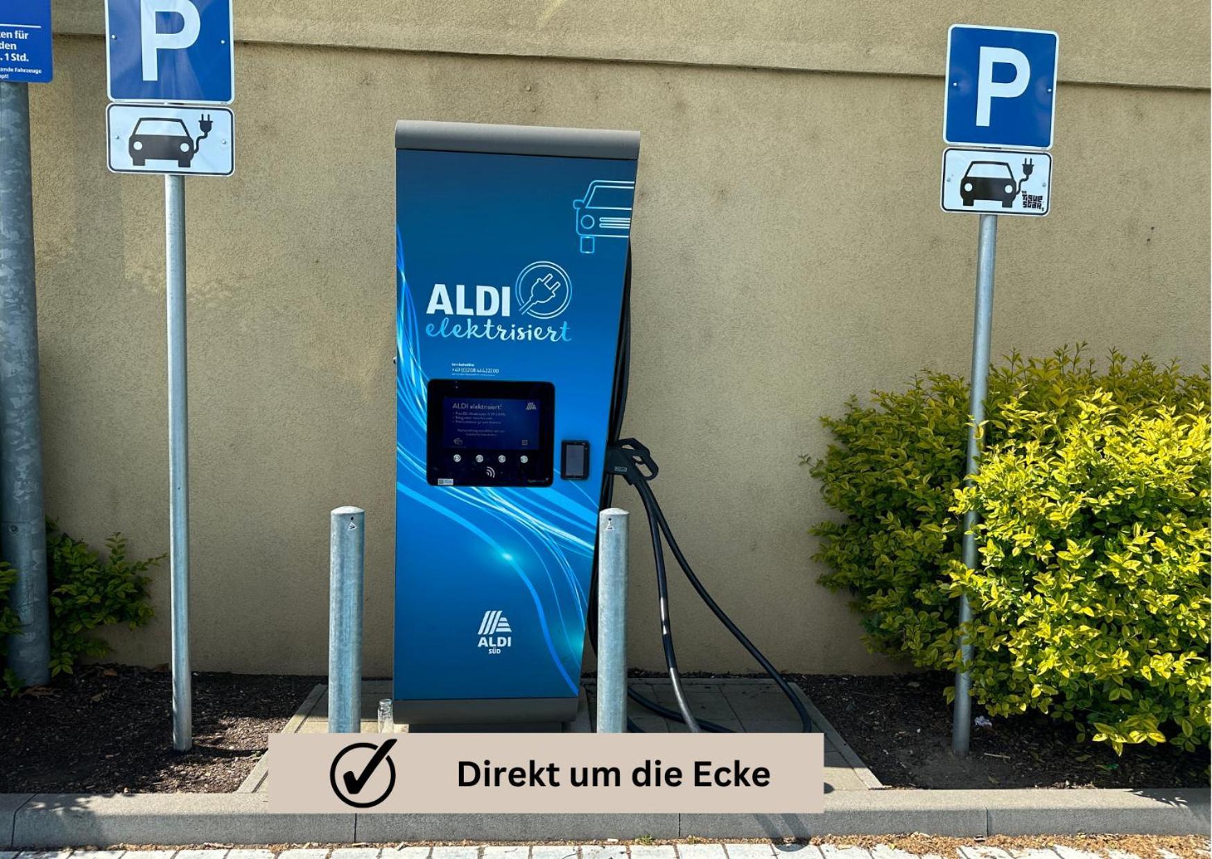 Modern Apartment - Fuer Freunde & Familien, Stadtnah, Parkplatz, E-Ladestation, Gitterbox Fuer Fahrraeder, Fitnessstudio, Digitale Gaestemappe Mit Restaurant- Und Unternehmenstipps Coblenza Esterno foto