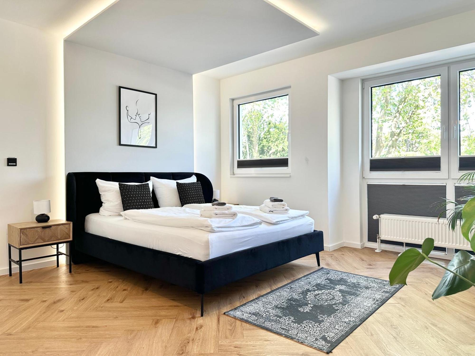 Modern Apartment - Fuer Freunde & Familien, Stadtnah, Parkplatz, E-Ladestation, Gitterbox Fuer Fahrraeder, Fitnessstudio, Digitale Gaestemappe Mit Restaurant- Und Unternehmenstipps Coblenza Esterno foto